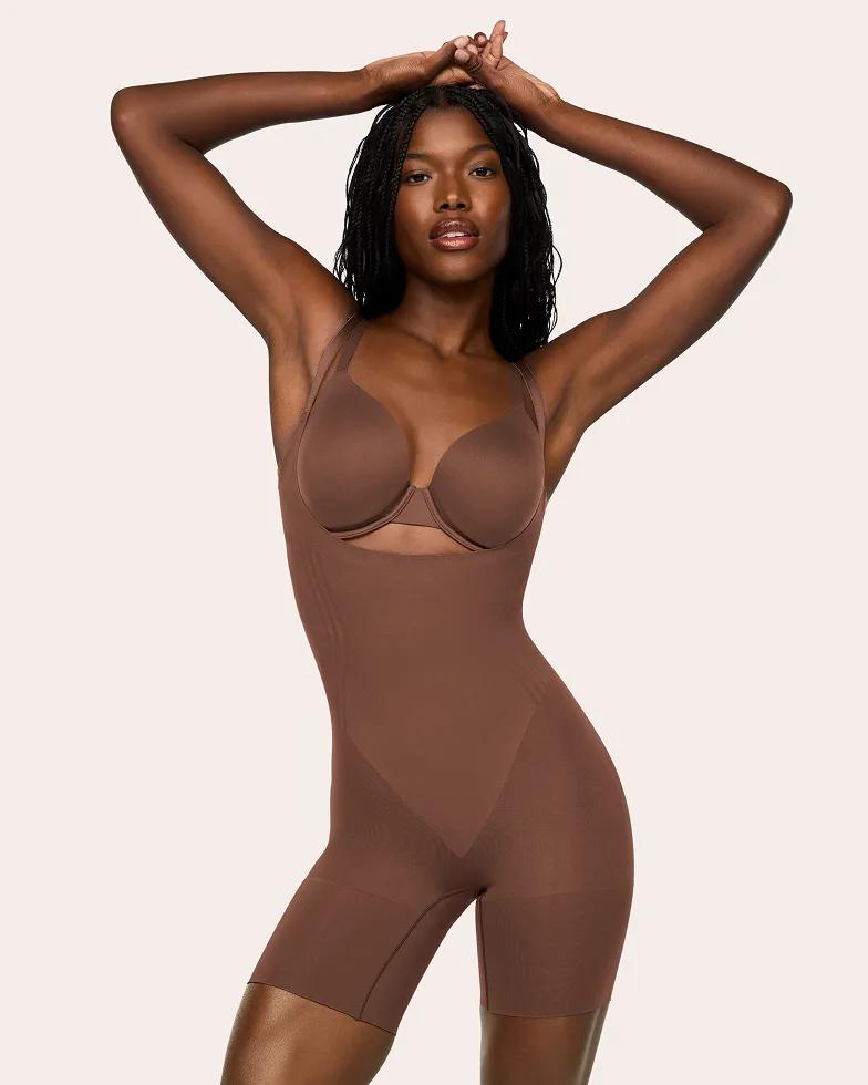 1026 Keeper VisNav Shapewear 1