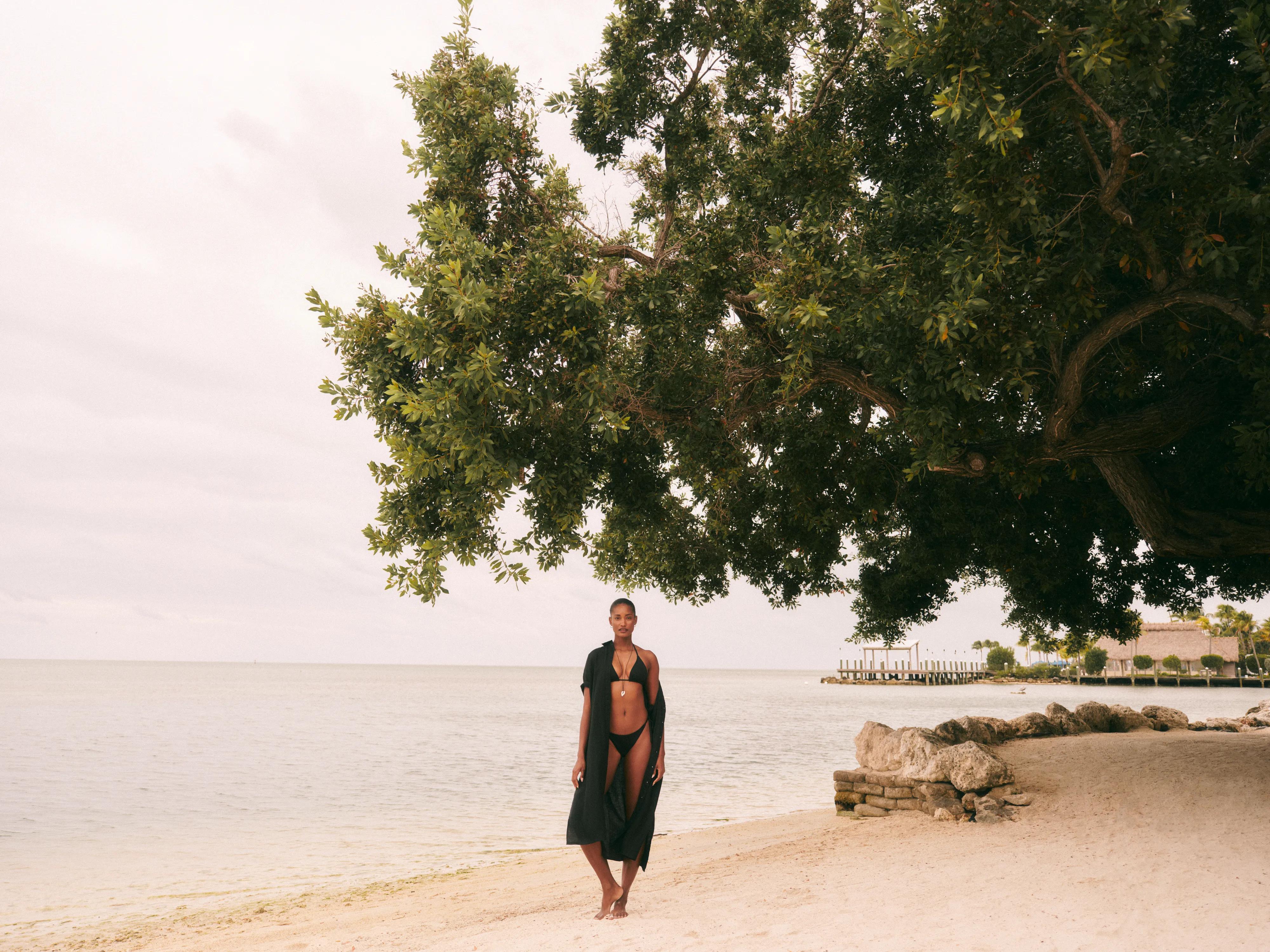 Matthew Sprout, Islamorada, Melodie Monrose, 5'10", 51205R-VeryBlack XS, 51209R-VeryBlack S, 51229R-VeryBlack XS