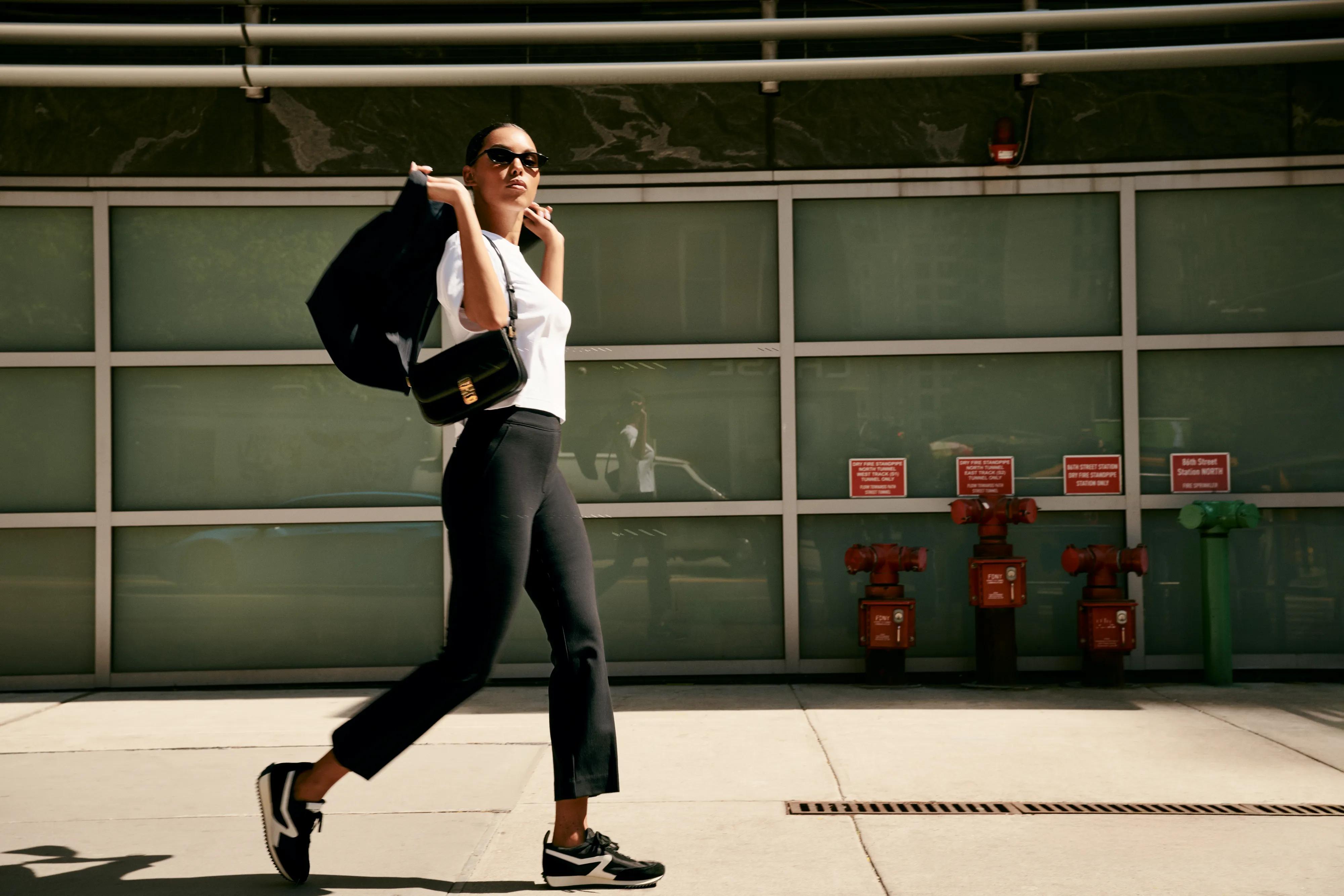The Ultimate Guide to Women’s Black Pants in 2025: Comparing Stretch Twill and PerfectFit Ponte