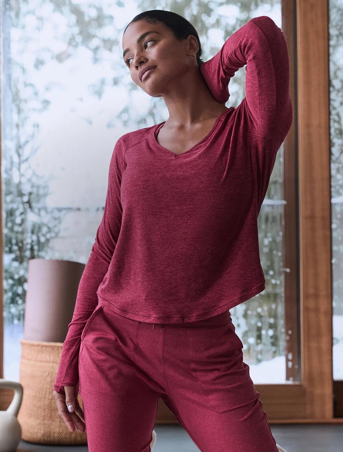 1225 SoftStretch Homepage Hero US CAN Mobile