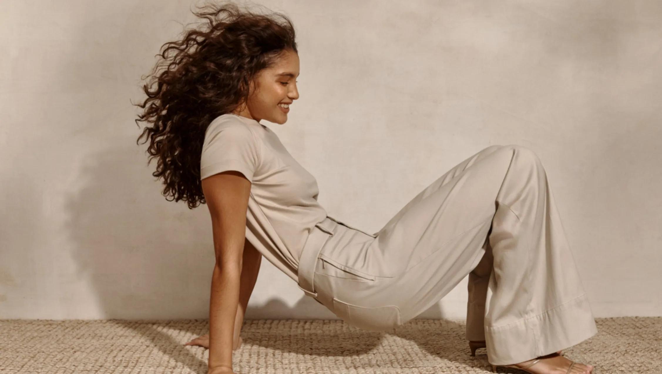 The Perfect Style for Effortless Transitional Dressing: The SPANXsupersmooth™ Stretch Twill Cropped Wide Leg Pant