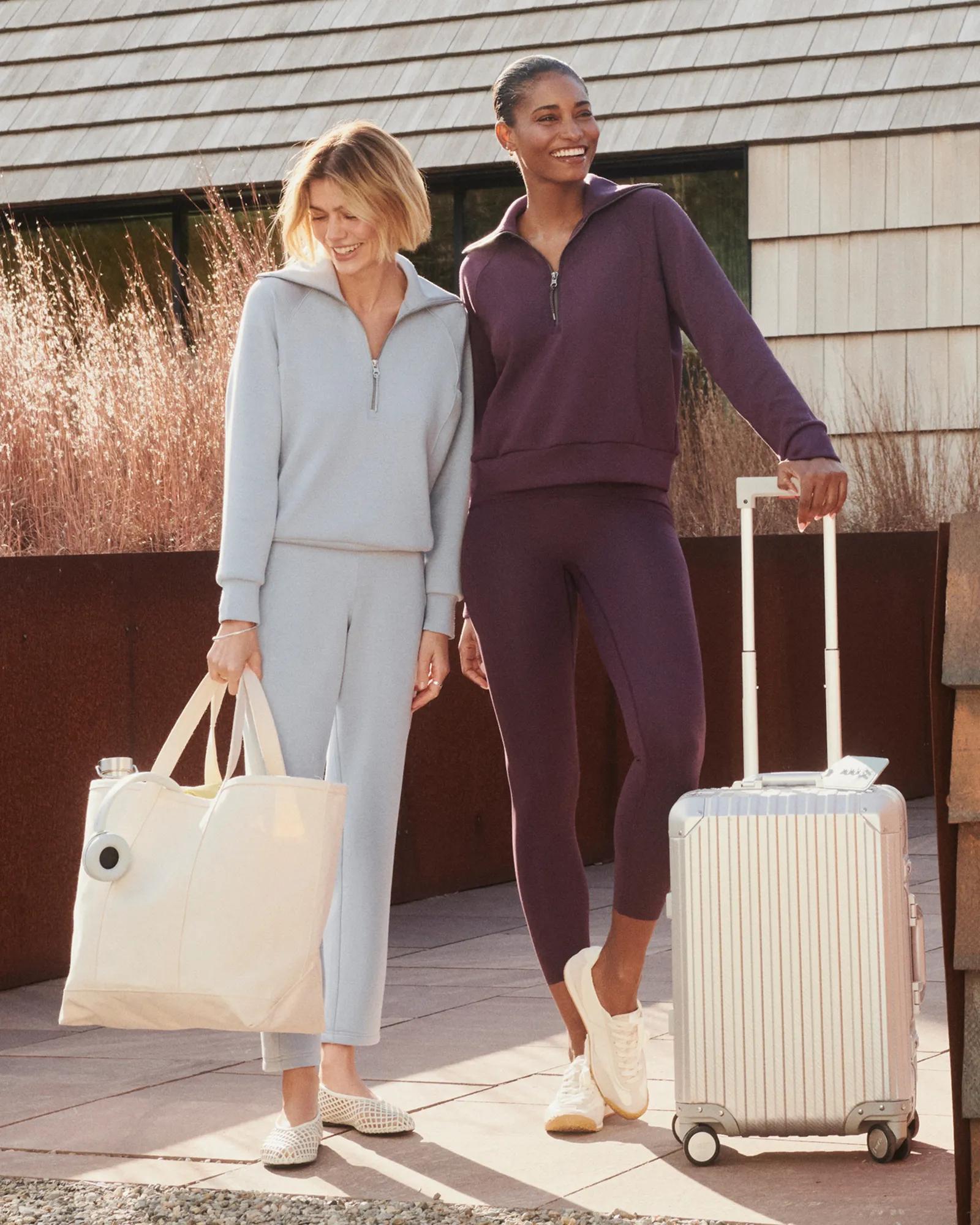 0126 LoungeCarousel 1