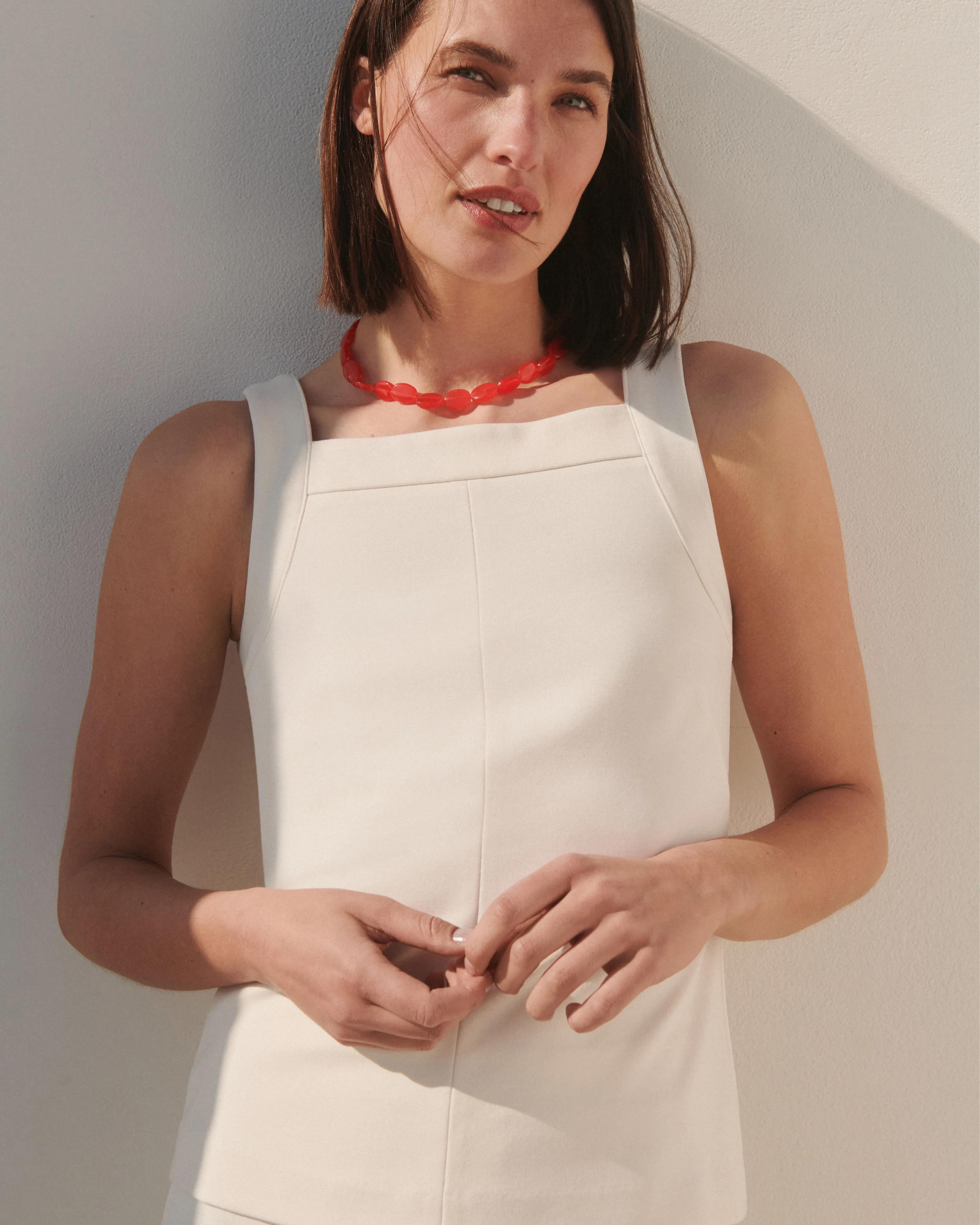 22422R Ivory 20385R Ivory Editorial 130 Cropped