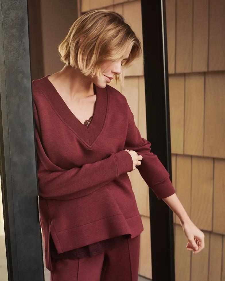 0126 SITE VisualNav Clothing Tops